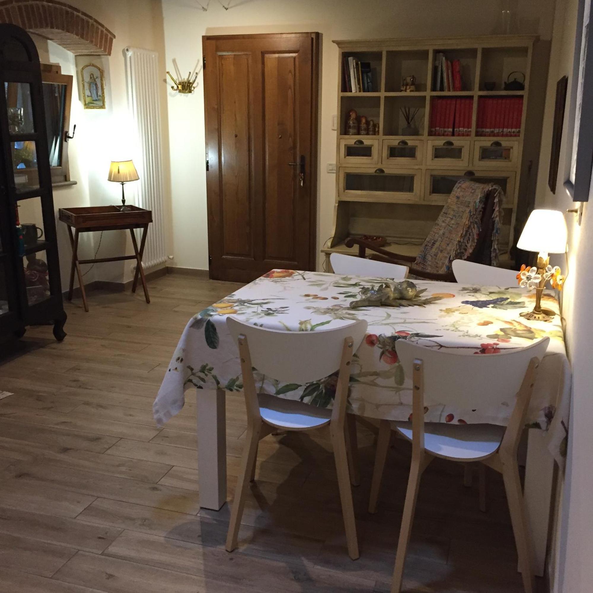 Andante Appartamenti Castelnuovo di Val di Cecina Eksteriør bilde